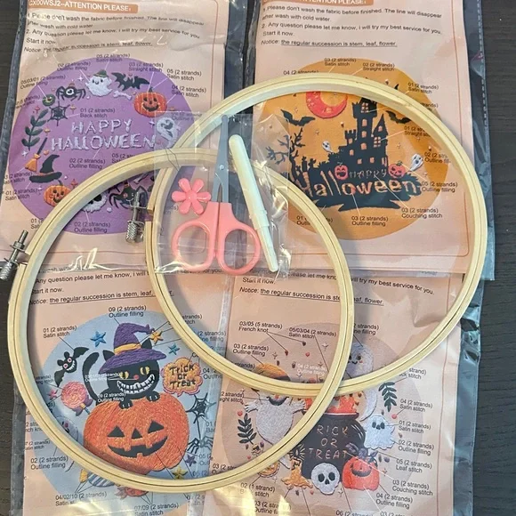Halloween Embroidery Kit NIP - Picture 12 of 12